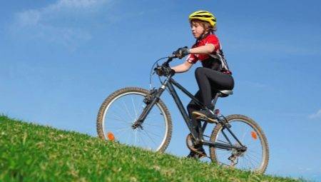 Biciclete pentru băieții adolescenți: cele mai bune modele și criterii de selecție