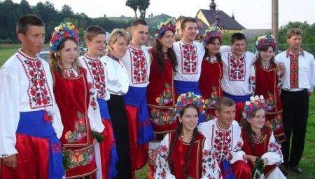 Costum național ucrainean
