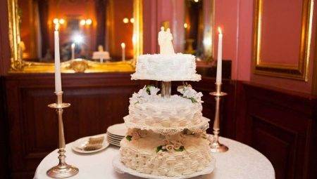 Nunta tort cu trei niveluri: idei neobișnuite și sfaturi privind alegerea