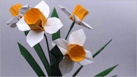 Origami sub formă de daffodies