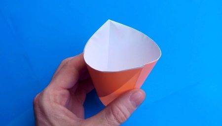 Sticlă în origami