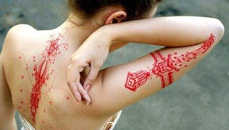 Totul despre tatuajul roșu