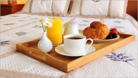 Tava pentru micul dejun în pat: Tipuri și selecție